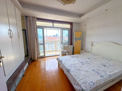 合租·美之国花园 4居室 南卧