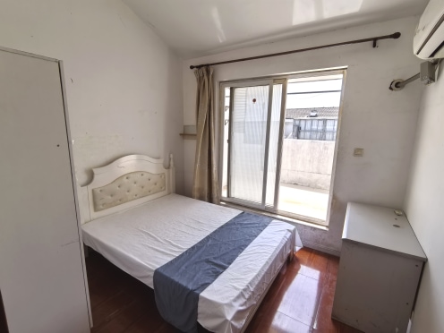 合租·官渎花园 5居室 南卧