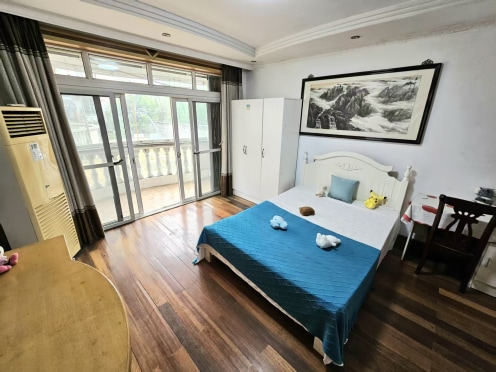 合租·贵都花园 4居室 南卧