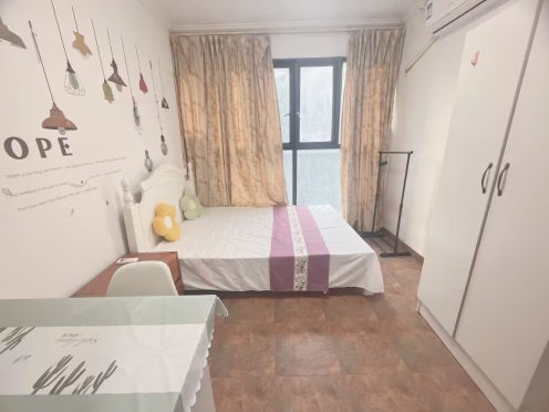 合租·中海星湖国际 4居室 北卧