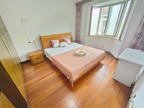 合租·启园新村 4居室 南卧