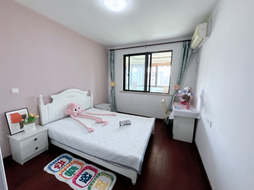 合租·高尔夫花园 4居室 南卧