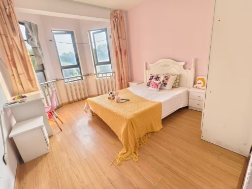 合租·新娄花园 5居室 南卧