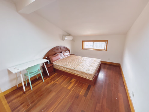 合租·龙西新村缥缈苑 5居室 南卧