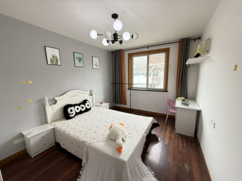 合租·书香苑（园区） 5居室 南卧