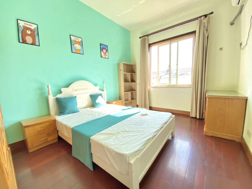 合租·新馨花园 5居室 复式 南卧