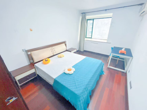 合租·星海人家 5居室 南卧