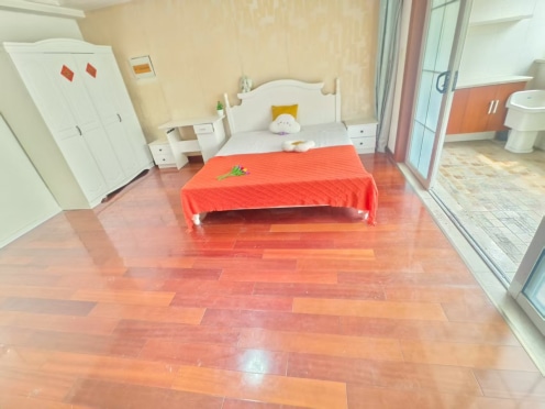 合租·怡苑公寓 3居室 南卧