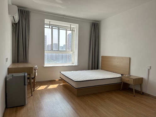 独栋·创苑公寓 创苑店 南面舒适飘窗-西边 开间