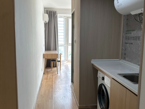 独栋·创苑公寓 创苑店 朝南大落地窗-东边 开间