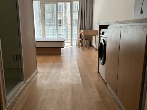 独栋·创苑公寓 创苑店 南面大阳台-西边 开间