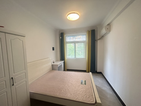 合租·东湖庭园 4居室 南卧