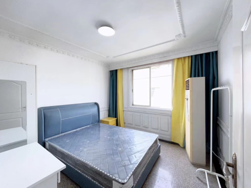 合租·新升新苑 4居室 西卧