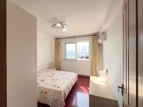 合租·苏香名园 5居室 南卧