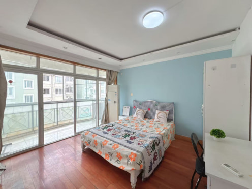 合租·世纪花园（高新） 3居室 南卧
