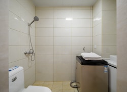 独栋·海中金公寓 时代广场店 可月租可月付中山民主千汇城一室一厅80平多套可选 1室1厅_千汇城租房