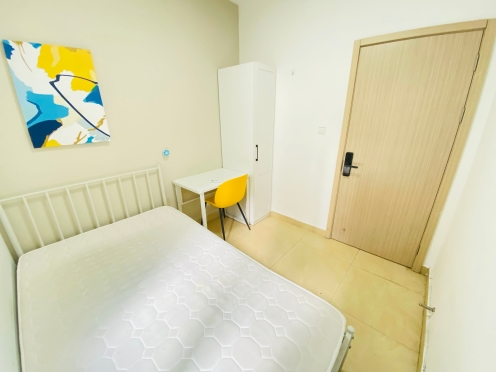 合租·东苑C区 5居室 南卧