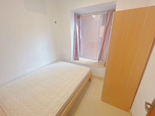 合租·比华利国际城二期 5居室 南卧