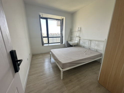 合租·成达佳园 4居室 南卧