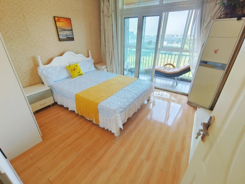 合租·美洲花园三期 4居室 跃层 南卧