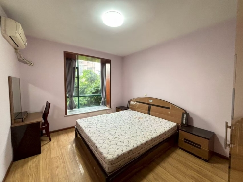 合租·长居花园 4居室 东南/南卧