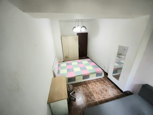 合租·神仙树大院三期 4居室 南卧