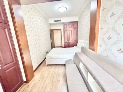 合租·香月湖 5居室 南卧