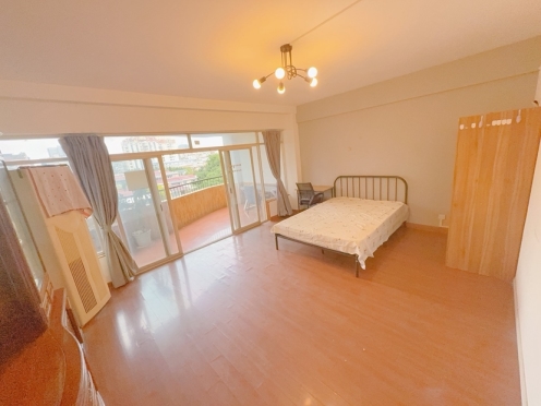 合租·中华园锦苑 5居室 南卧