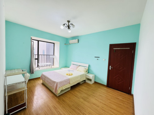 合租·南延新苑 4居室 南卧