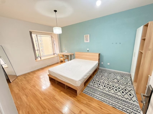 合租·美洲花园棕榈湾 5居室 南卧