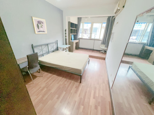 合租·朝发苑 4居室 南卧