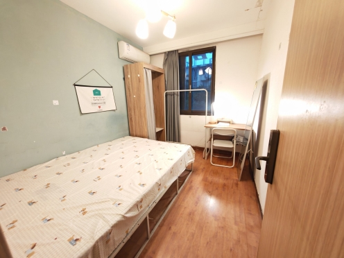 合租·胜利村383号 4居室 南卧