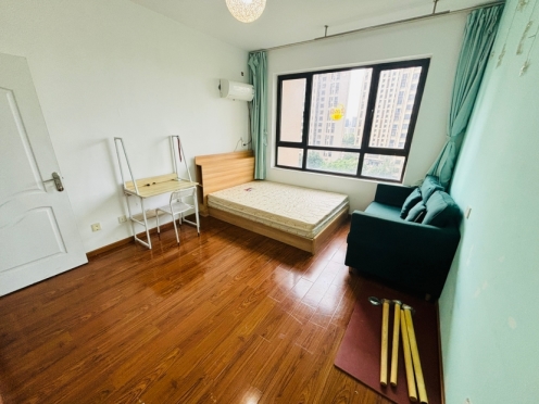 合租·鲁能公馆1区 4居室 南卧