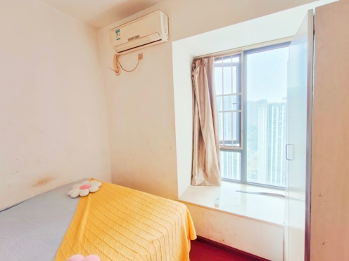 合租·华韵天府 5居室 东/南卧