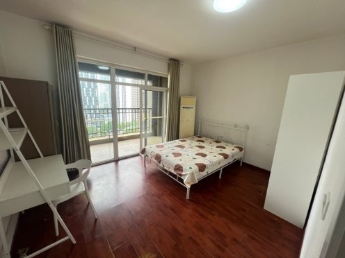 合租·新里柏仕公馆 5居室 南卧