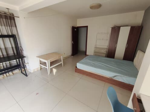 合租·美洲花园棕榈湾 4居室 南卧