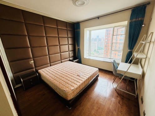 合租·比华利国际城三期 4居室 南卧