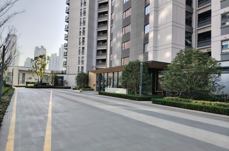 可落户办居住证，公积金提取，西藏南路地铁站