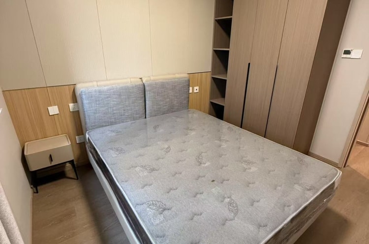 黄浦区两房一卫，电梯房停车方便，保租房