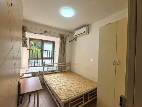 合租·招商雍华府 4居室 南卧