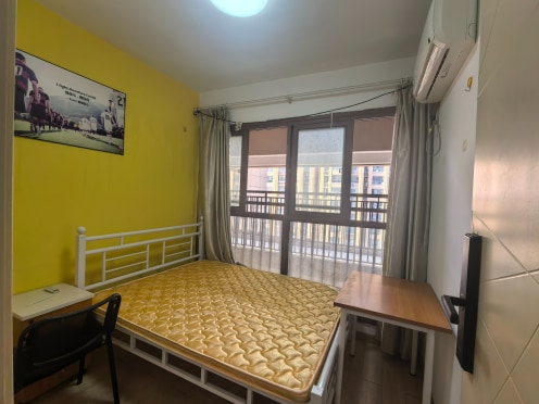 合租·招商雍华府 4居室 北卧