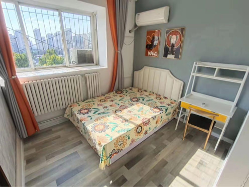 合租·荷香村 4居室 西卧