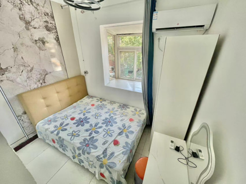 合租·霞侣市街96号 3居室 西卧