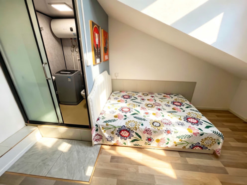 合租·黄金时代 6居室 南卧