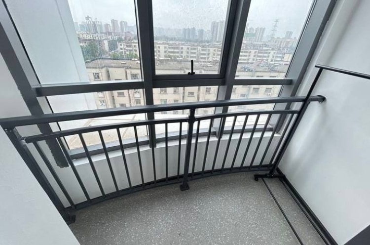锦艺城商圈 西三环地铁口 可月付 整租公寓
