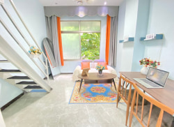 独栋·扬舲公寓 华府大楼店 独享大露台 超大空间 精致装修 押一付一 自己房子 1室1厅_华府大楼租房