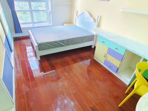 合租·香港路穗丰花园 5居室 南卧